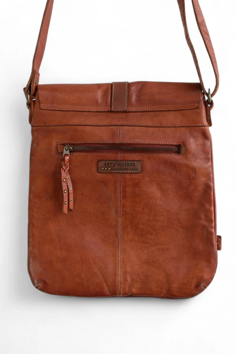 ART N' VINTAGE HUDSON BUCKLE TAN BAG