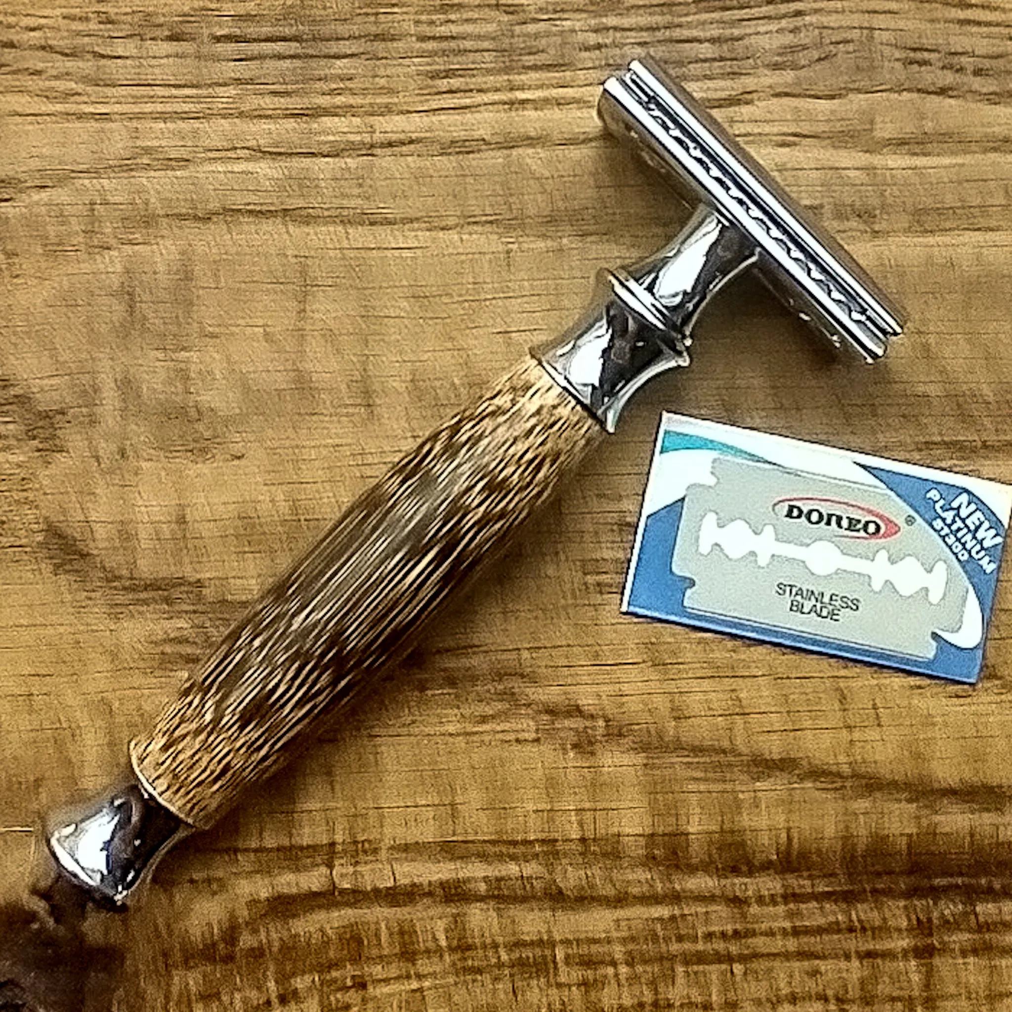 Bamboo Safety Razor & Blade