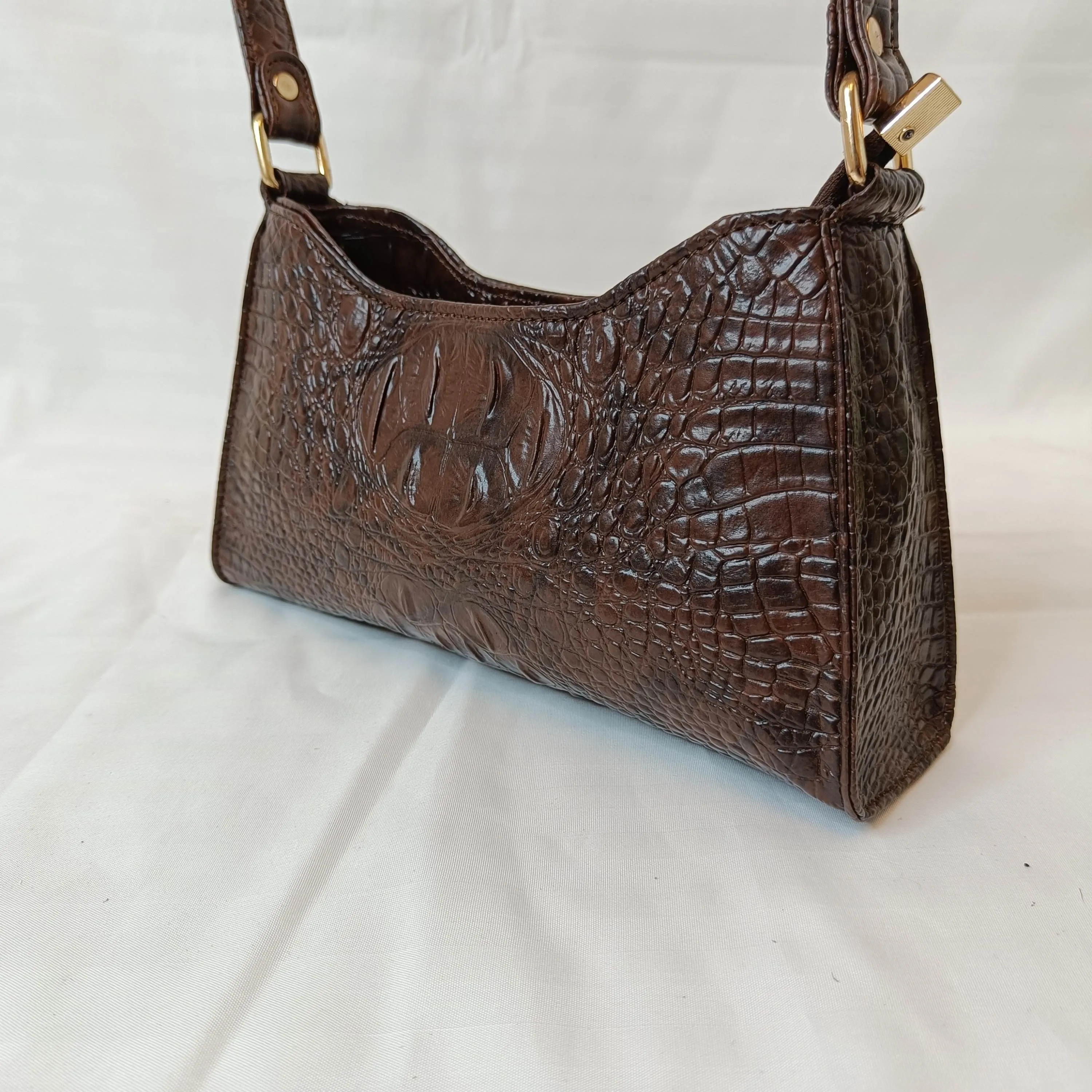 Croco Pattern Shoulder Bag