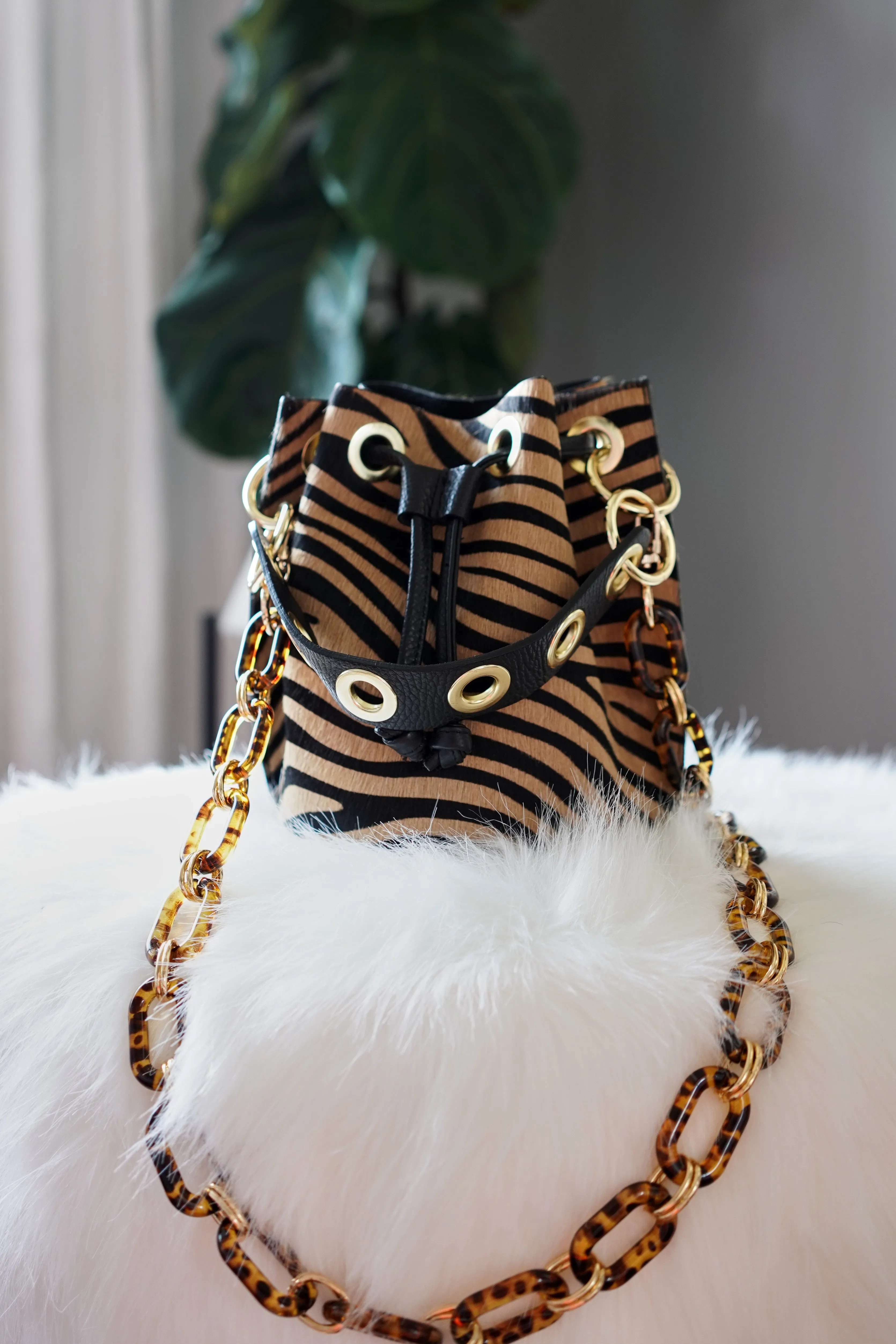 Fritz Italian Leather Bucket Bag Tiger