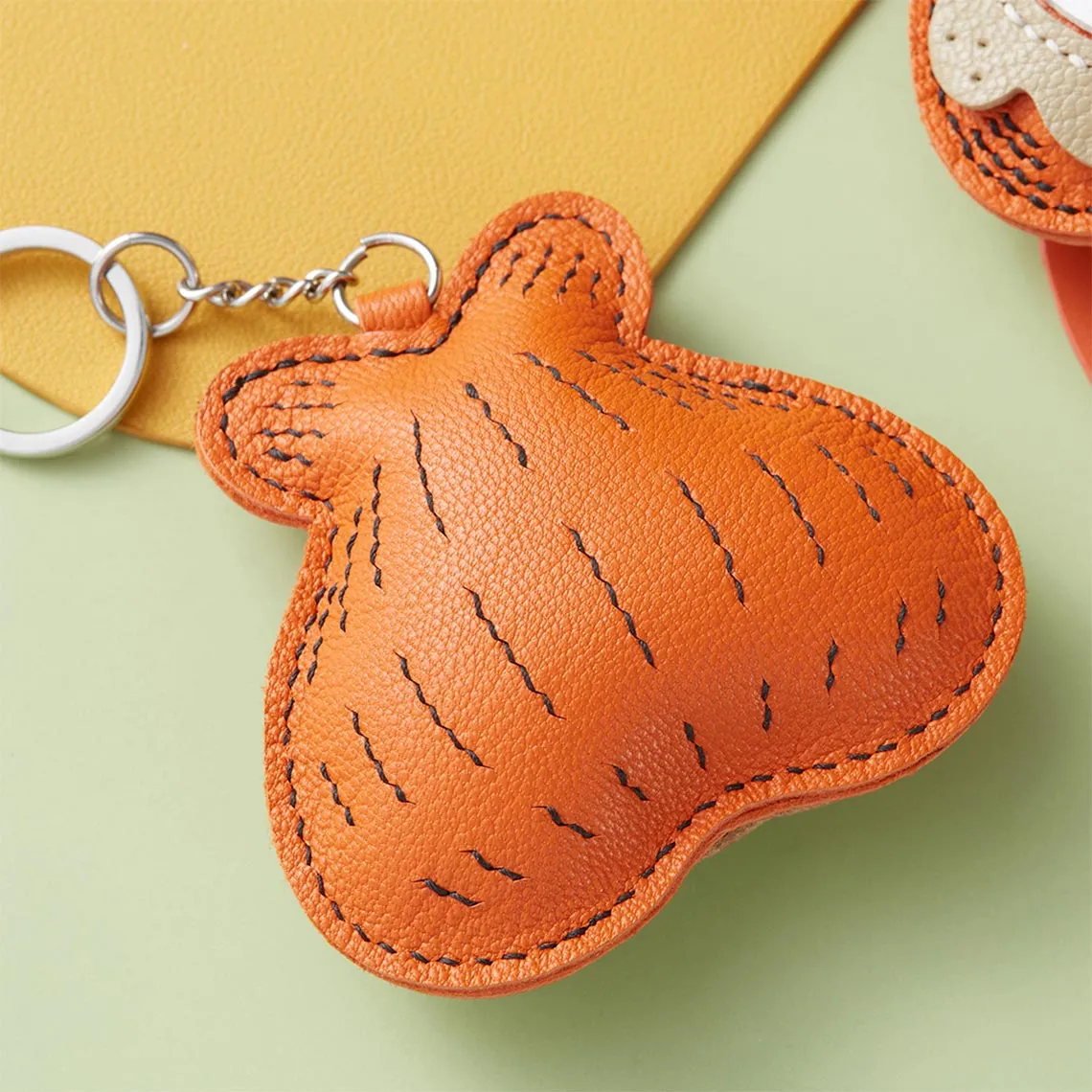 POPSEWING® Sheep Leather Garfield Cat Keychain DIY Kit