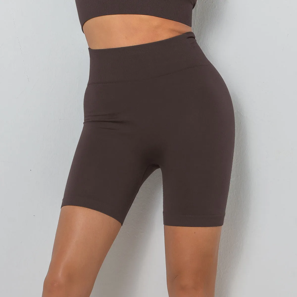 Seamless Pleated Hip Lift Skinny Shorts