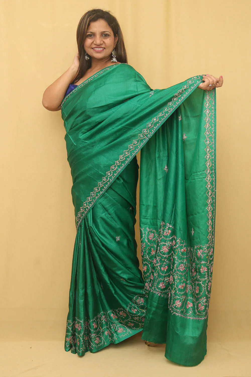 Stunning Green Sozni Work Kashmiri Silk Saree with Embroidery