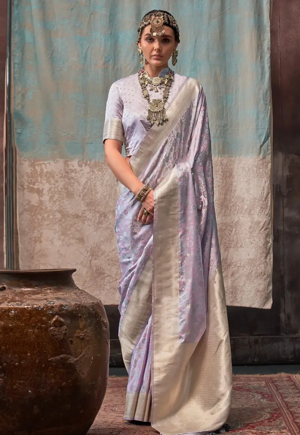 Stunning Pure Satin Silk Handloom Weaved Saree