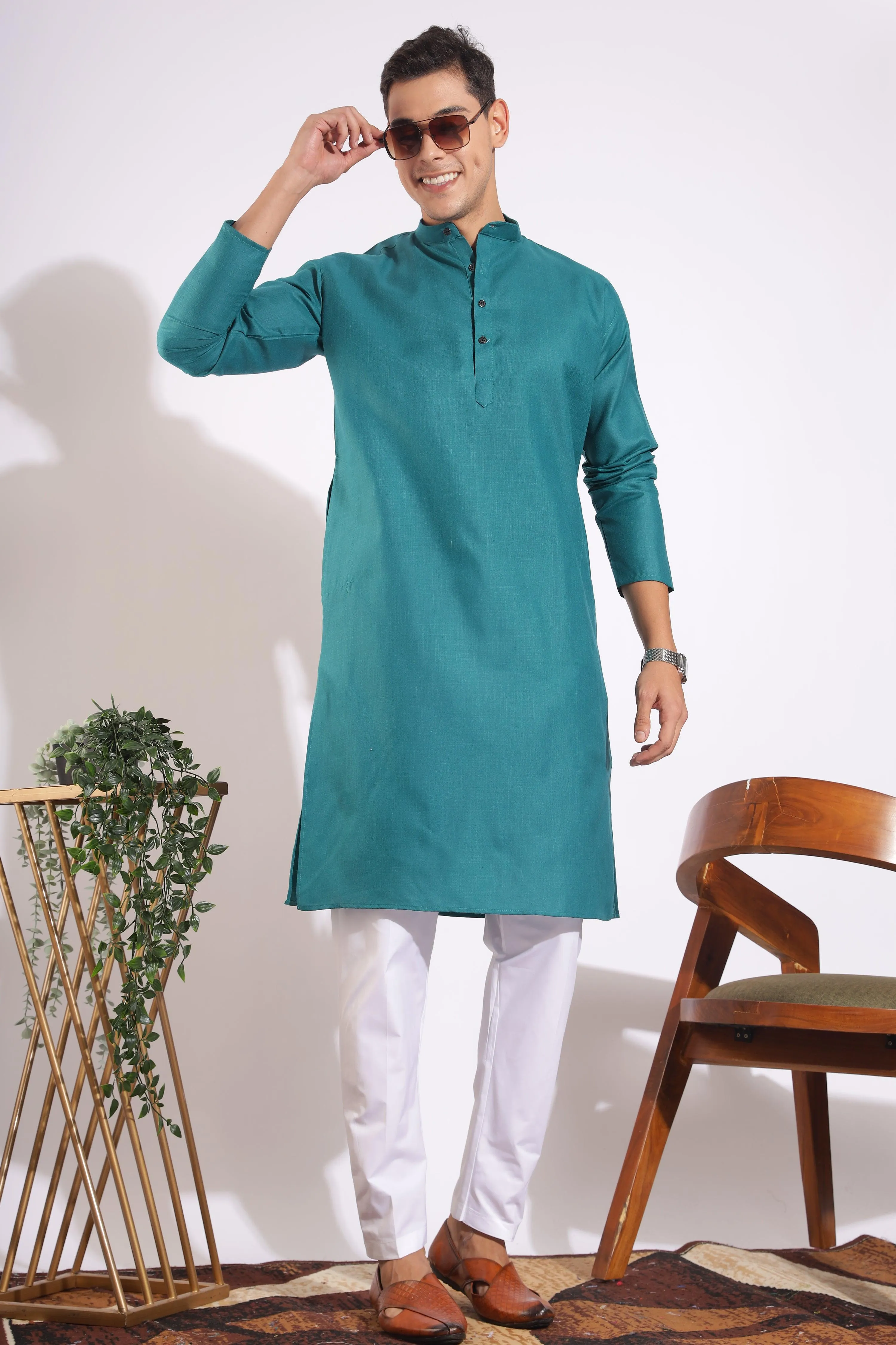 Vibrant Green Plain Cotton Kurta