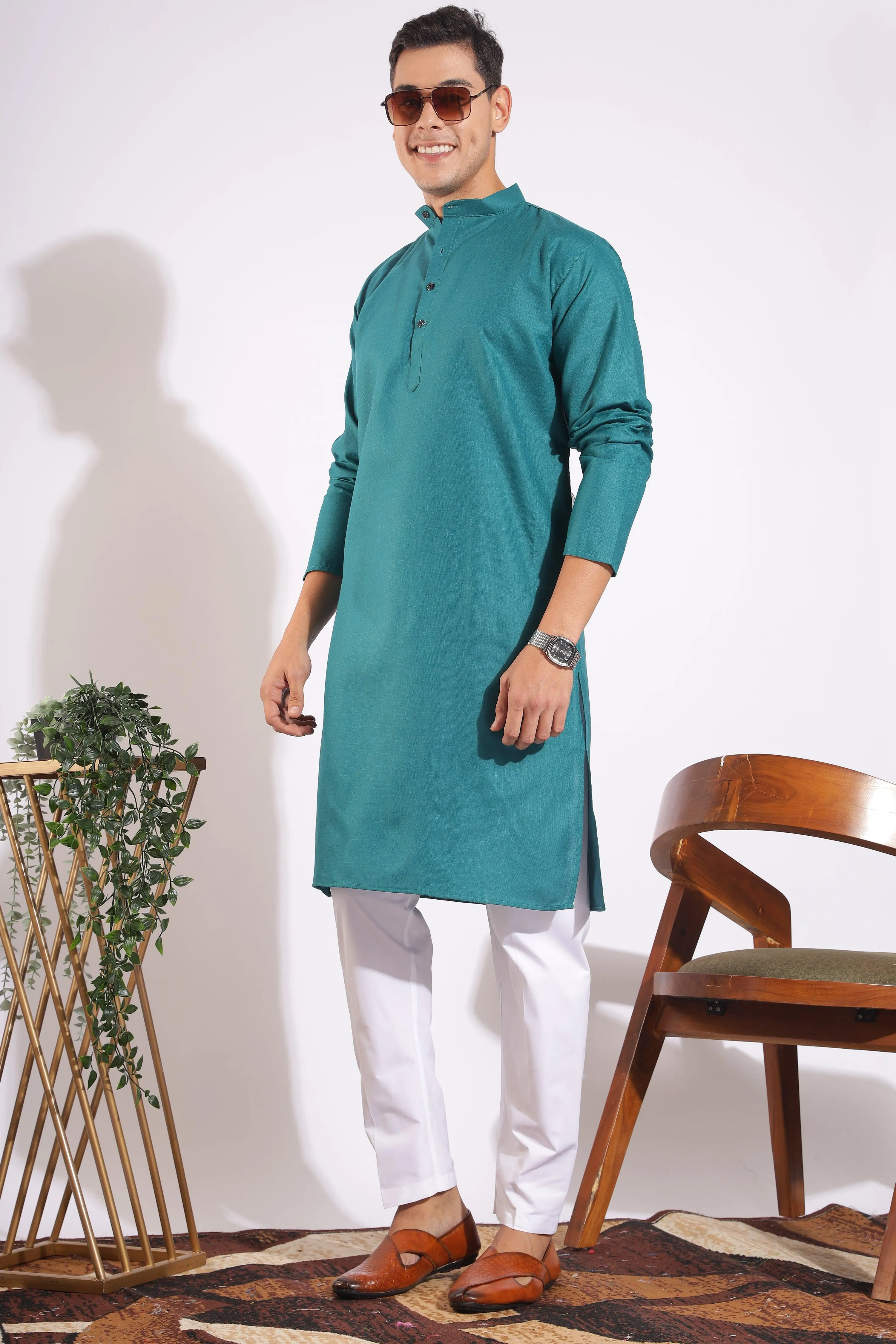 Vibrant Green Plain Cotton Kurta