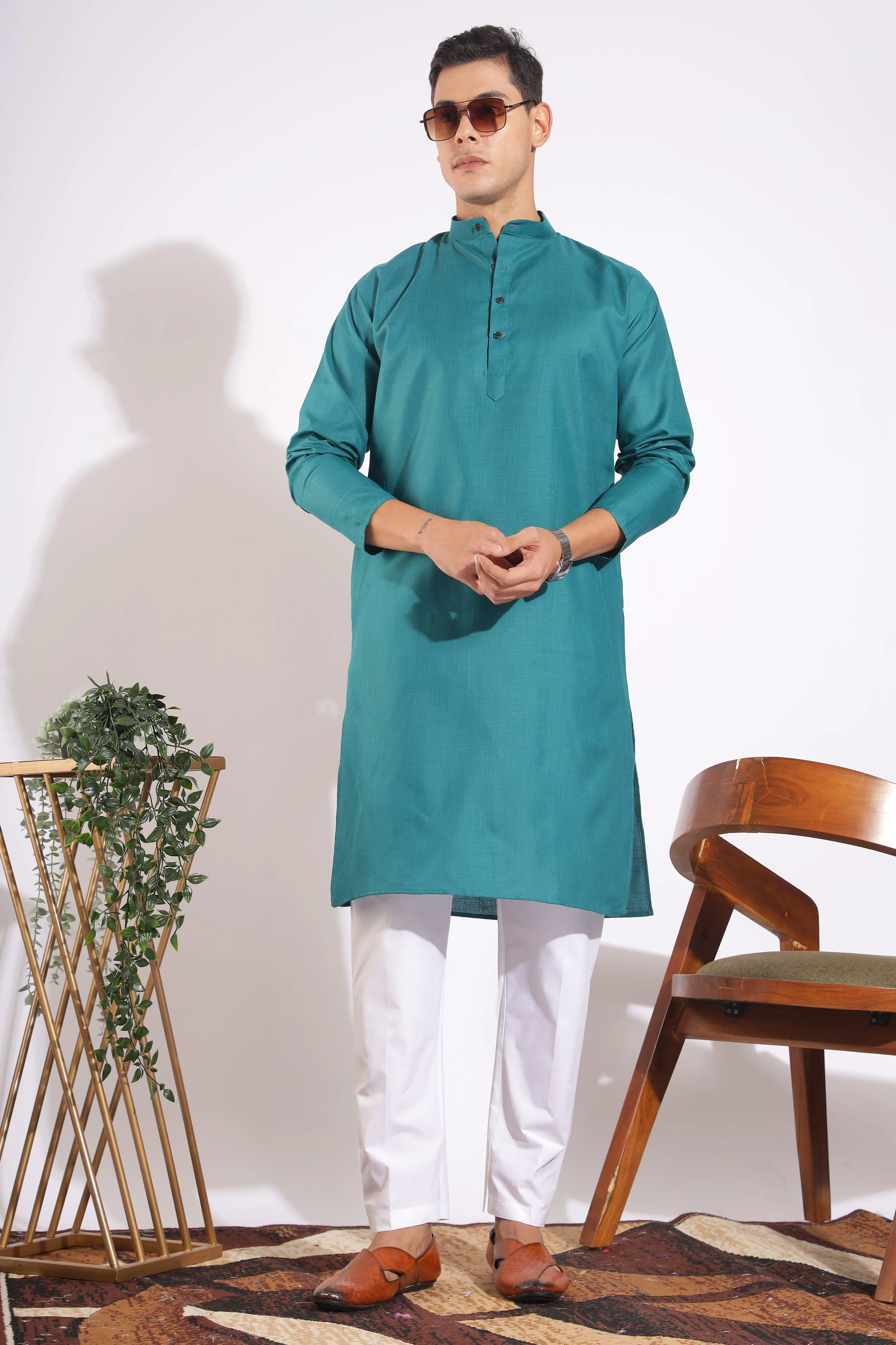 Vibrant Green Plain Cotton Kurta