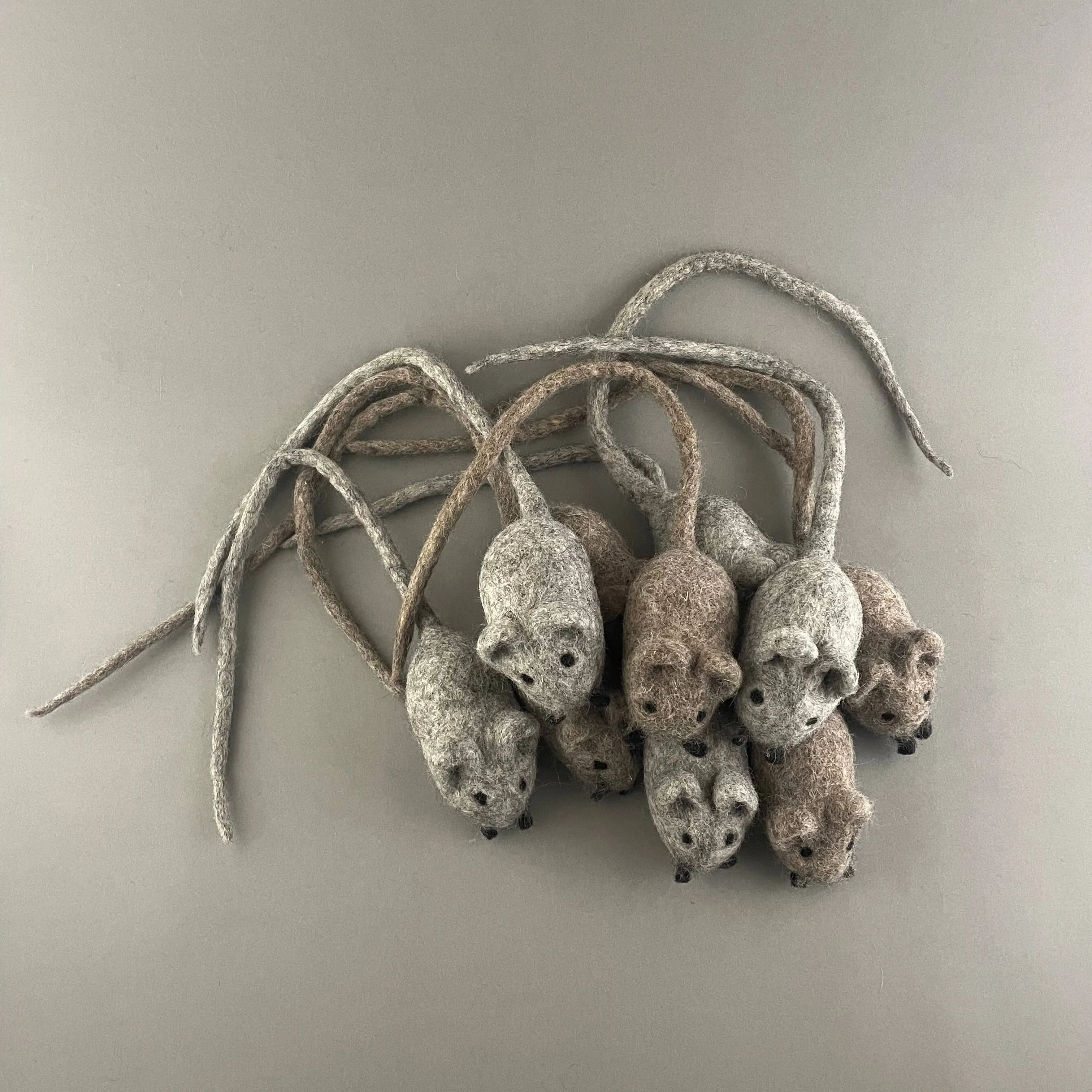 Whisker Whimsy: Handmade Cute Cat Mouse Toy for Your Furry Friend